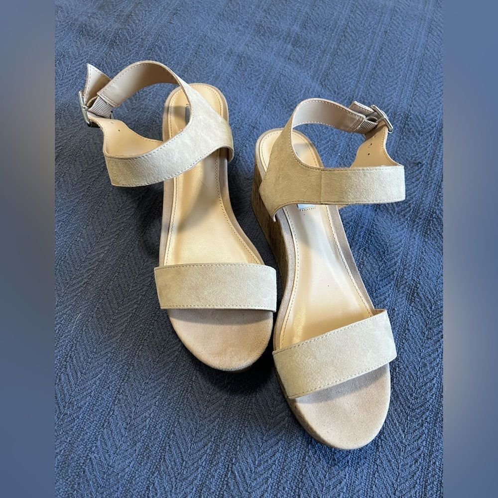 Steve Madden wedges 